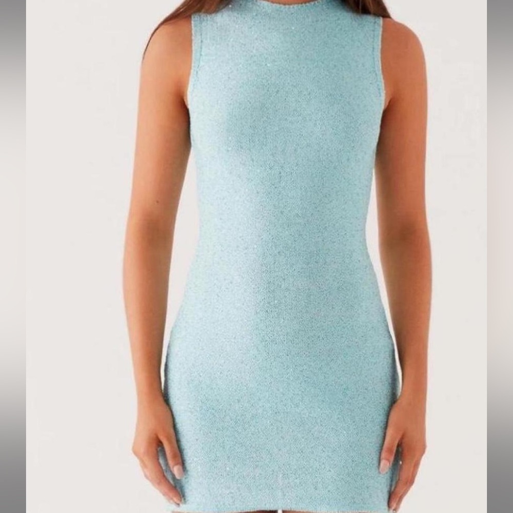 Sleeveless Light Blue Knit Dress